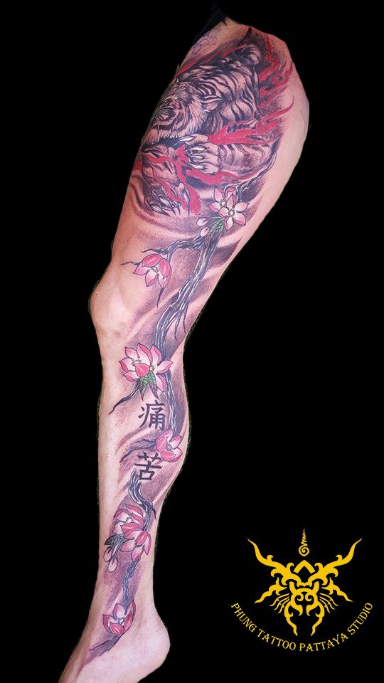 Full_leg_tattoo_flowers